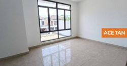 Taman Austin Duta – 2 Storey Superlink House – FOR SALE Taman Austin Duta – 2 Storey Superlink House – FOR SALE