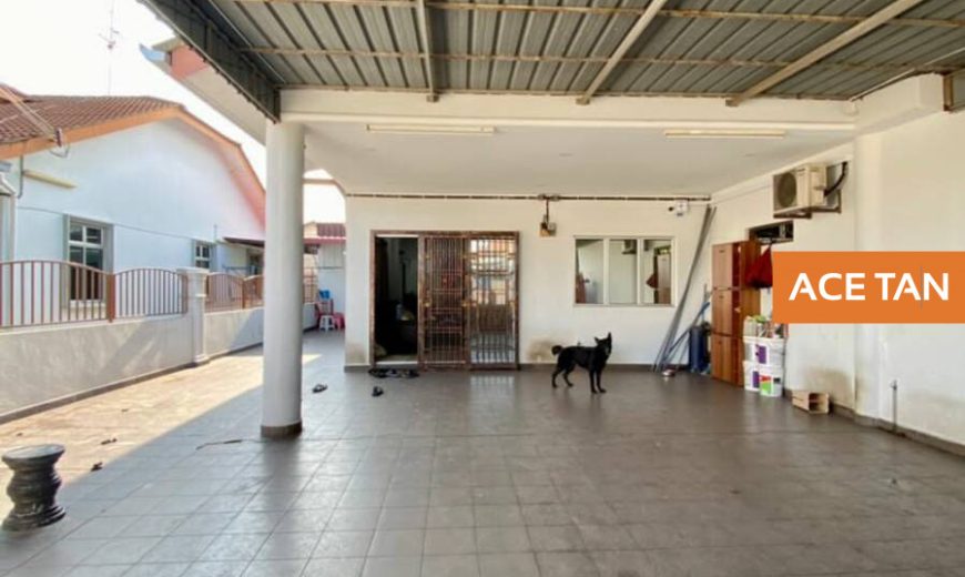 Taman Nusa Bestari 2 – Single Storey End Lot Terrace House – FOR SALE Taman Nusa Bestari 2 – Single Storey End Lot Terrace House – FOR SALE