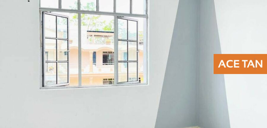 Pelangi Indah – 2 Storey Semi Detached – FOR SALE Pelangi Indah – 2 Storey Semi Detached – FOR SALE