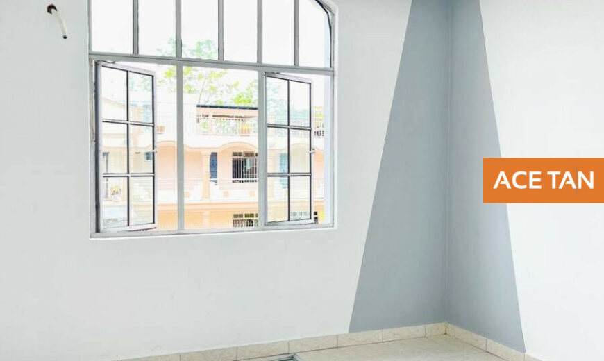 Pelangi Indah – 2 Storey Semi Detached – FOR SALE Pelangi Indah – 2 Storey Semi Detached – FOR SALE