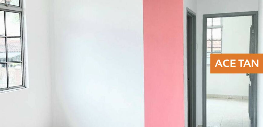 Pelangi Indah – 2 Storey Semi Detached – FOR SALE Pelangi Indah – 2 Storey Semi Detached – FOR SALE