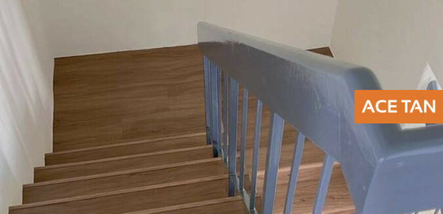 Taman Bukit Tiram – 2 Storey End Lot Terrace House – FOR SALE Taman Bukit Tiram – 2 Storey End Lot Terrace House – FOR SALE