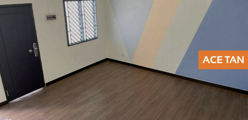 Taman Bukit Tiram – 2 Storey End Lot Terrace House – FOR SALE Taman Bukit Tiram – 2 Storey End Lot Terrace House – FOR SALE