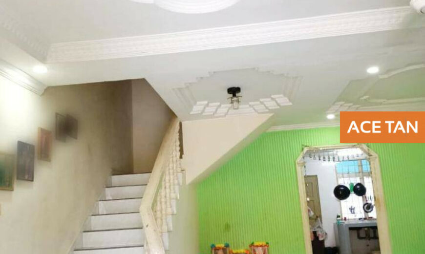 Taman Universiti – 2 Storey Terrace House – FOR SALE Taman Universiti – 2 Storey Terrace House – FOR SALE