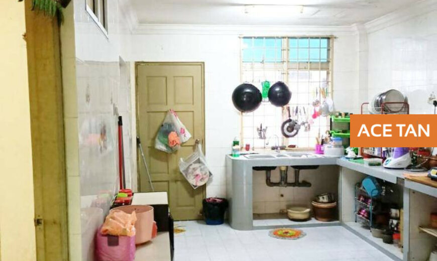 Taman Universiti – 2 Storey Terrace House – FOR SALE Taman Universiti – 2 Storey Terrace House – FOR SALE