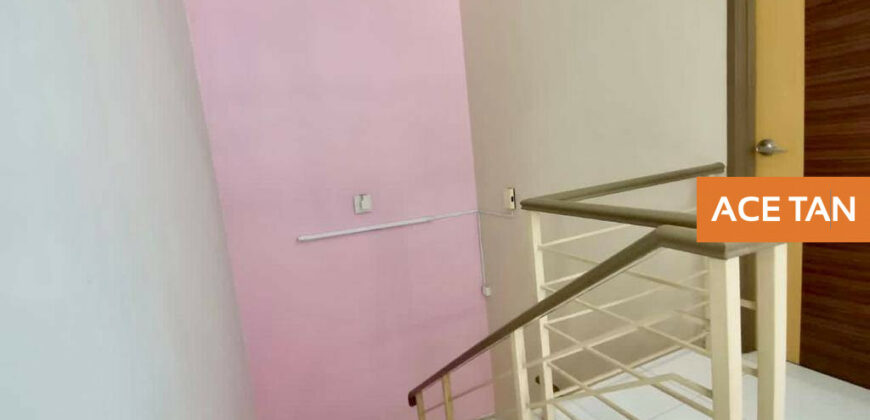 Impian Emas – 2 Storey End Lot Terrace House – FOR SALE Impian Emas – 2 Storey End Lot Terrace House – FOR SALE