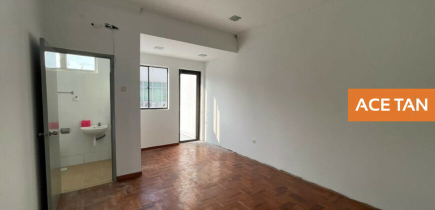 Impian Heights – 2 Storey Terrace House – FOR SALE Impian Heights – 2 Storey Terrace House – FOR SALE