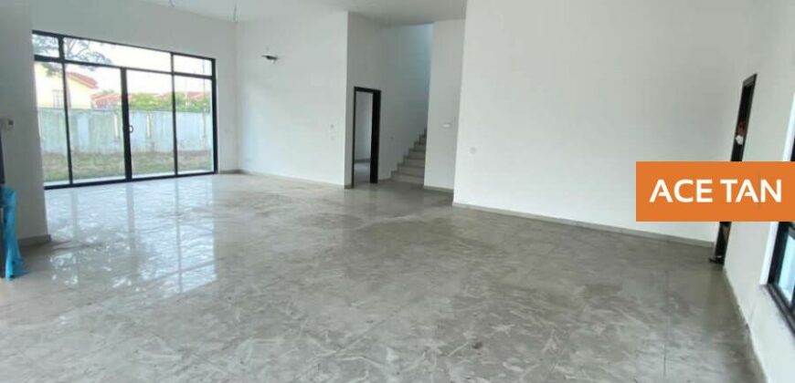 Setia Indah – 2 Storey Corner Semi Detached – FOR SALE Setia Indah – 2 Storey Corner Semi Detached – FOR SALE