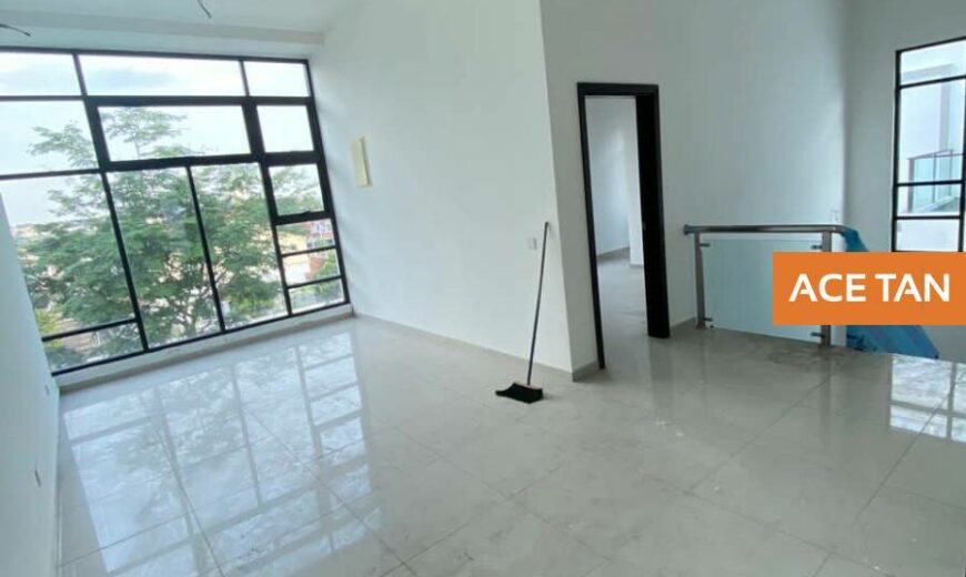 Setia Indah – 2 Storey Corner Semi Detached – FOR SALE Setia Indah – 2 Storey Corner Semi Detached – FOR SALE