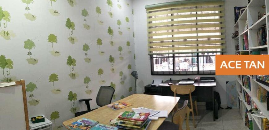 Impian Emas – Single Storey End Lot Terrace House – FOR SALE