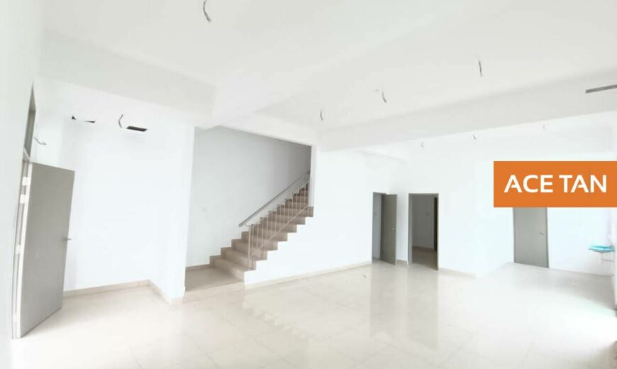Mutiara Mas – 2.5 Storey Corner Cluster House – FOR SALE Mutiara Mas – 2.5 Storey Corner Cluster House – FOR SALE
