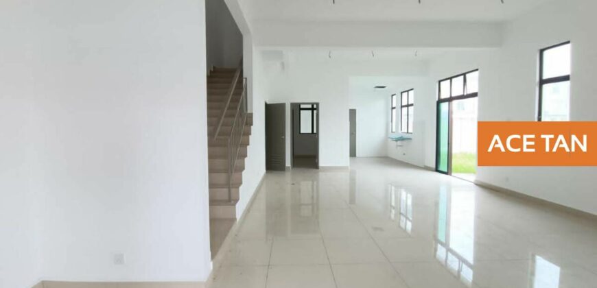 Mutiara Mas – 2.5 Storey Corner Cluster House – FOR SALE Mutiara Mas – 2.5 Storey Corner Cluster House – FOR SALE