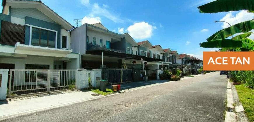Impian Emas – 2 Storey SuperLink House – FOR SALE Impian Emas – 2 Storey SuperLink House – FOR SALE
