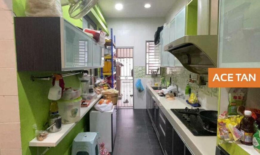 Desa Tebrau – 3 Storey Semi Detached – FOR SALE Desa Tebrau – 3 Storey Semi Detached – FOR SALE