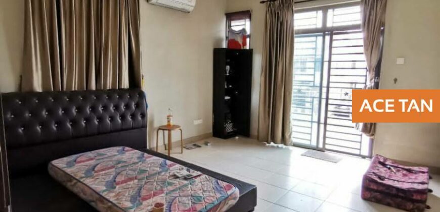 Kempas Utama – 2 Storey End Lot Terrace House – FOR SALE
