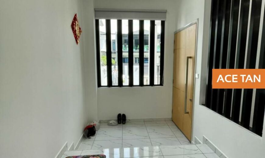 Setia Tropika – 2 Storey Cluster House – FOR SALE Setia Tropika – 2 Storey Cluster House – FOR SALE