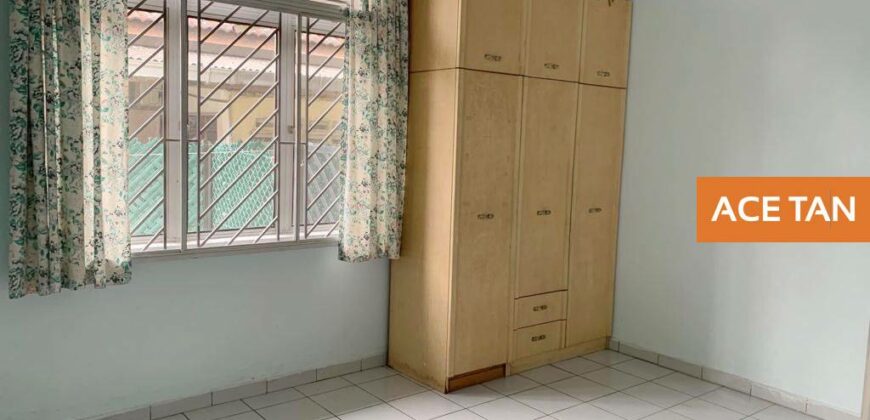 Taman Daya – Single Storey End Lot Terrace House – FOR SALE Taman Daya – Single Storey End Lot Terrace House – FOR SALE