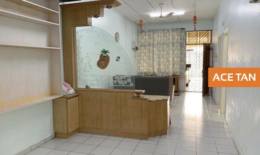 Taman Daya – Single Storey End Lot Terrace House – FOR SALE Taman Daya – Single Storey End Lot Terrace House – FOR SALE