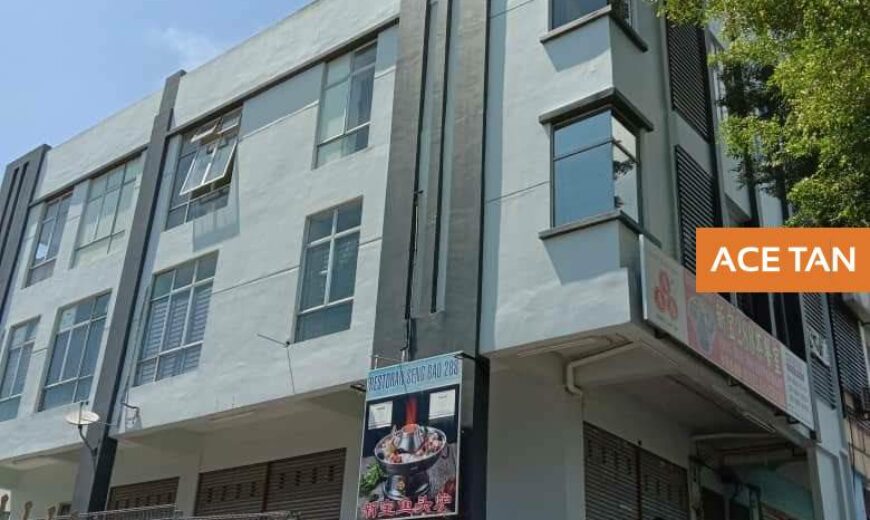 Taman Munsyi Ibrahim – 3 Storey Corner Shop Lot – FOR SALE Taman Munsyi Ibrahim – 3 Storey Corner Shop Lot – FOR SALE
