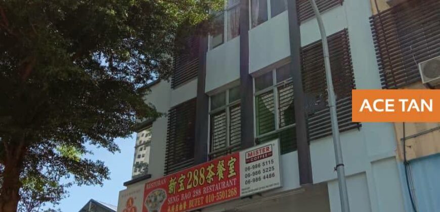 Taman Munsyi Ibrahim – 3 Storey Corner Shop Lot – FOR SALE Taman Munsyi Ibrahim – 3 Storey Corner Shop Lot – FOR SALE