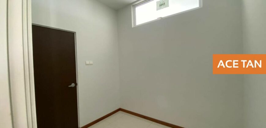 Senibong Cove – 3 Storey Waterfront Villa – FOR SALE Senibong Cove – 3 Storey Waterfront Villa – FOR SALE