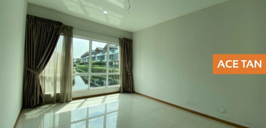 Senibong Cove – 3 Storey Waterfront Villa – FOR SALE Senibong Cove – 3 Storey Waterfront Villa – FOR SALE