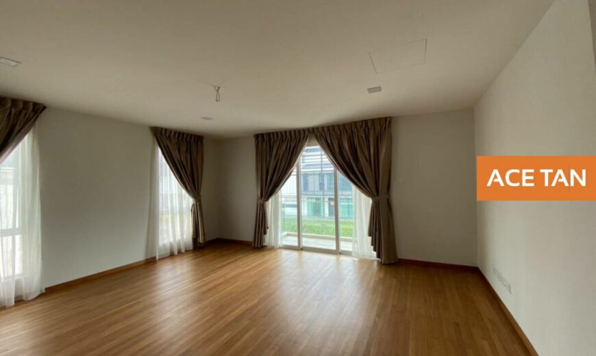 Senibong Cove – 3 Storey Waterfront Villa – FOR SALE Senibong Cove – 3 Storey Waterfront Villa – FOR SALE