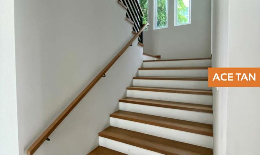 Senibong Cove – 3 Storey Waterfront Villa – FOR SALE Senibong Cove – 3 Storey Waterfront Villa – FOR SALE