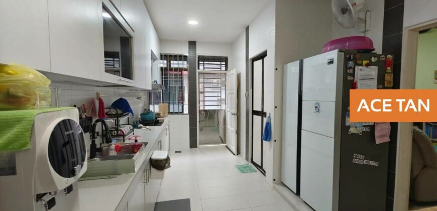 Taman Pulai Utama – 2 Storey Terrace House – FOR SALE