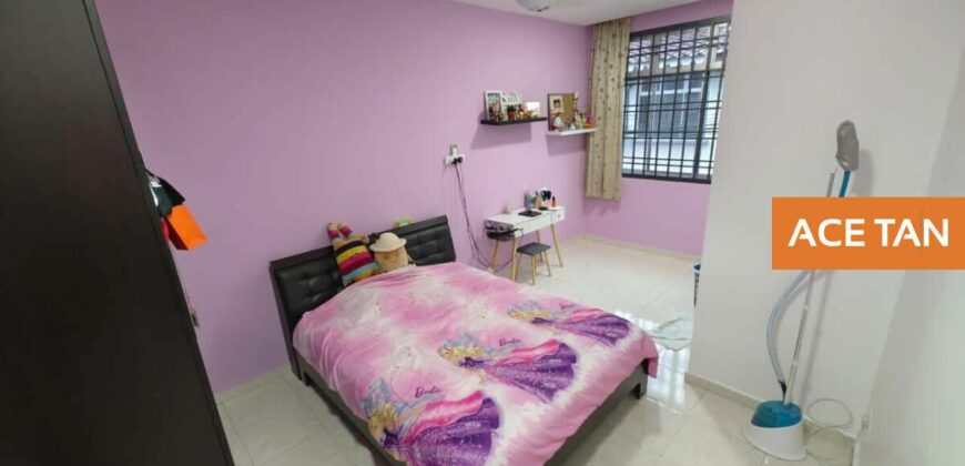 Taman Pulai Utama – 2 Storey Terrace House – FOR SALE