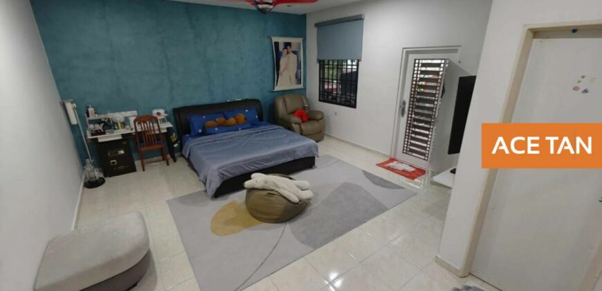 Taman Pulai Utama – 2 Storey Terrace House – FOR SALE