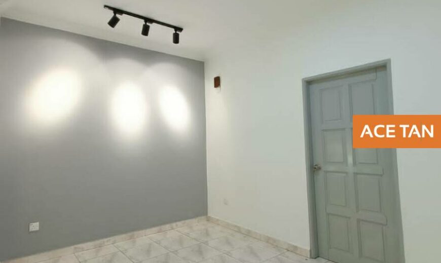 Mount Austin – 2 Storey Terrace House – FOR SALE Mount Austin – 2 Storey Terrace House – FOR SALE
