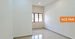 Mount Austin – 2 Storey Terrace House – FOR SALE Mount Austin – 2 Storey Terrace House – FOR SALE