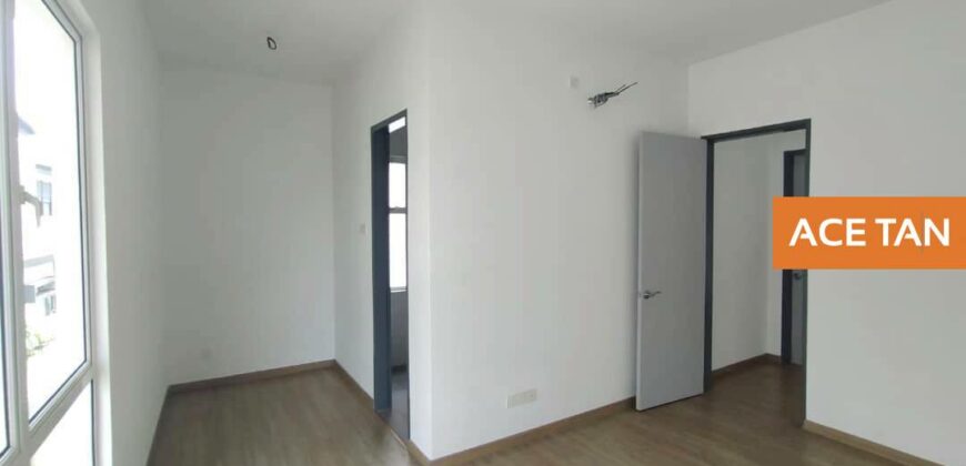 Desa Tebrau – 3 Storey Bungalow – FOR RENT Desa Tebrau – 3 Storey Bungalow – FOR RENT