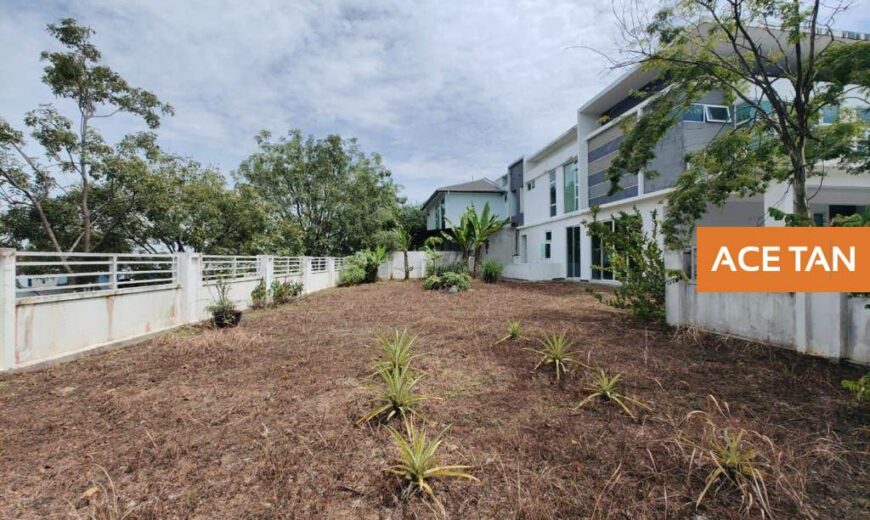 Mount Austin – 2 Storey Corner Cluster House – FOR SALE Mount Austin – 2 Storey Corner Cluster House – FOR SALE