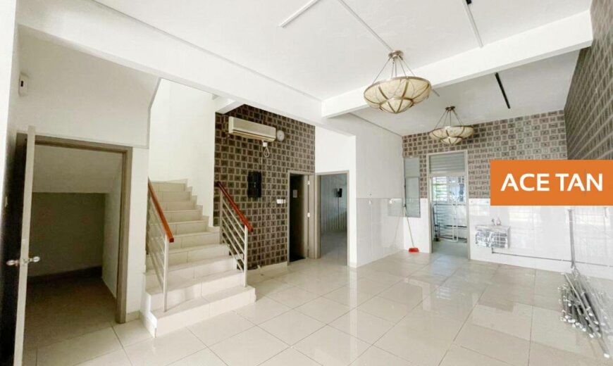 Taman Redang Lakeview 2 – 2 Storey SuperLink House – FOR SALE Taman Redang Lakeview 2 – 2 Storey SuperLink House – FOR SALE