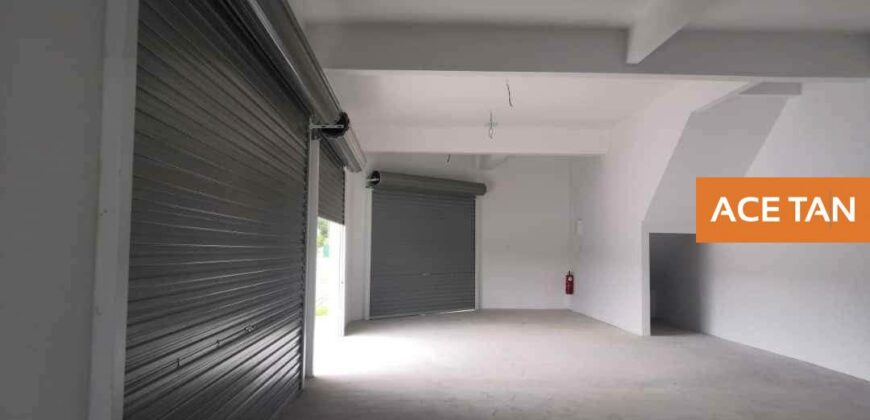 Taman Pulai Hijauan – 2 Storey Corner Shop Lot – FOR RENT Taman Pulai Hijauan – 2 Storey Corner Shop Lot – FOR RENT