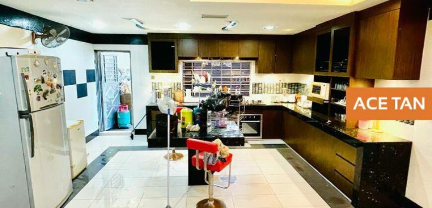 Taman Skudai Indah – 3 Storey Corner Cluster House – FOR SALE Taman Skudai Indah – 3 Storey Corner Cluster House – FOR SALE