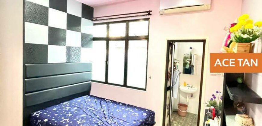 Taman Skudai Indah – 3 Storey Corner Cluster House – FOR SALE Taman Skudai Indah – 3 Storey Corner Cluster House – FOR SALE