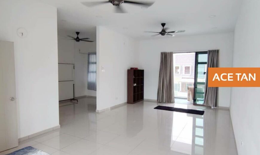 Kempas Utama – 2.5 Storey Terrace House – FOR SALE Kempas Utama – 2.5 Storey Terrace House – FOR SALE