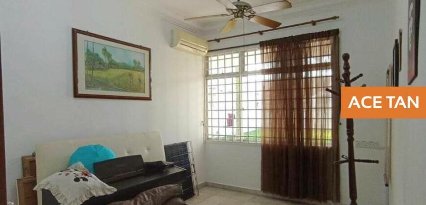 Taman Universiti – 2 Storey Corner Semi Detached – FOR SALE Taman Universiti – 2 Storey Corner Semi Detached – FOR SALE