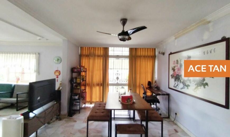 Taman Suria – 2 Storey Bungalow – FOR SALE Taman Suria – 2 Storey Bungalow – FOR SALE