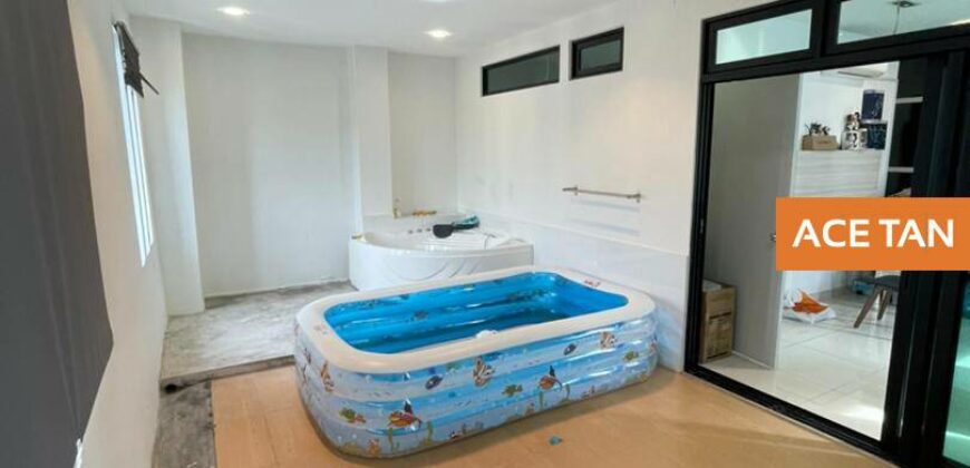 Mutiara Rini – 2.5 Storey Cluster House – FOR SALE Mutiara Rini – 2.5 Storey Cluster House – FOR SALE