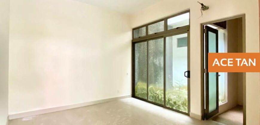 Taman Sutera Utama – 2 Storey End Lot Semi Detached House – FOR SALE Taman Sutera Utama – 2 Storey End Lot Semi Detached House – FOR SALE