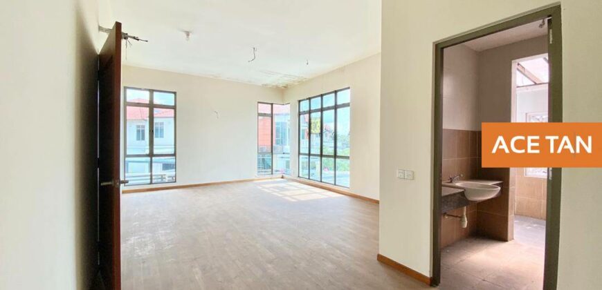 Taman Sutera Utama – 2 Storey End Lot Semi Detached House – FOR SALE Taman Sutera Utama – 2 Storey End Lot Semi Detached House – FOR SALE