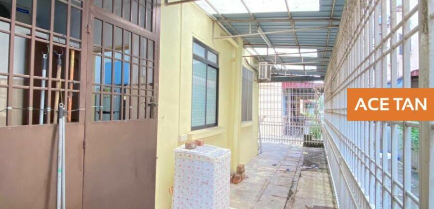 Taman Selesa Jaya – Townhouse – FOR SALE Taman Selesa Jaya – Townhouse – FOR SALE