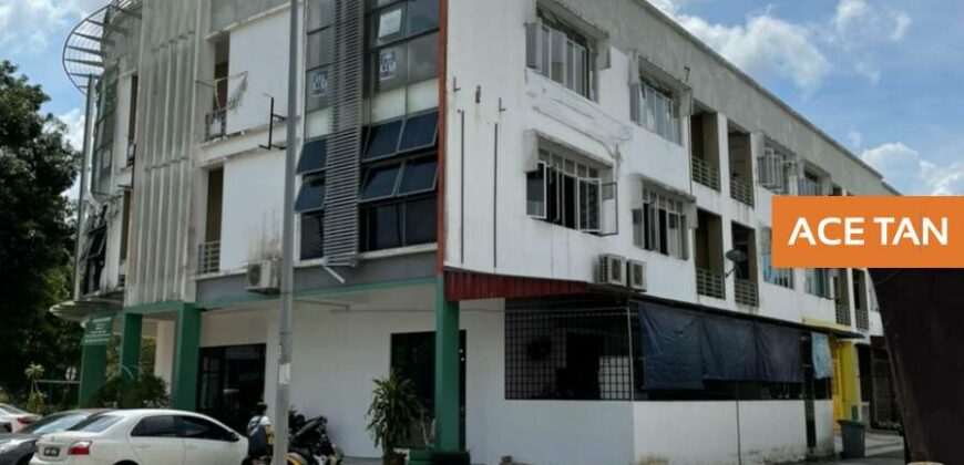Bandar Seri Alam – 3 Storey Corner ShopLot – First Floor – FOR RENT Bandar Seri Alam – 3 Storey Corner ShopLot – First Floor – FOR RENT