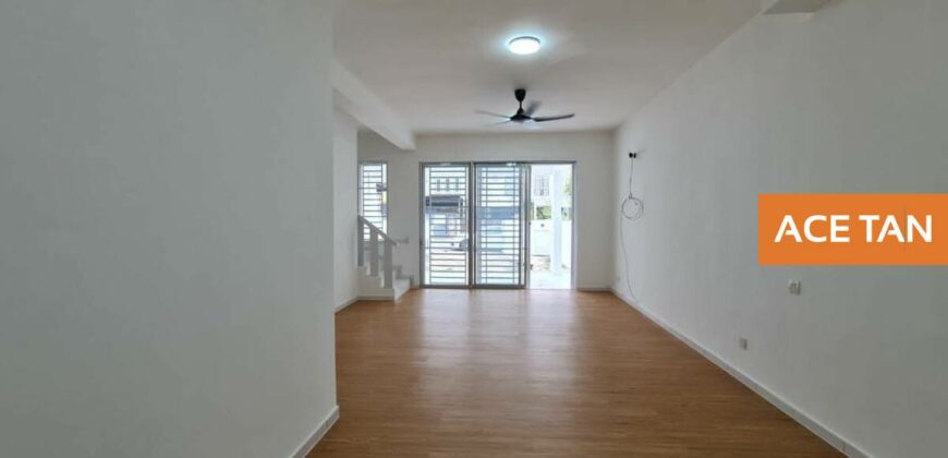 Setia Tropika – 2 Storey Terrace House – FOR SALE Setia Tropika – 2 Storey Terrace House – FOR SALE