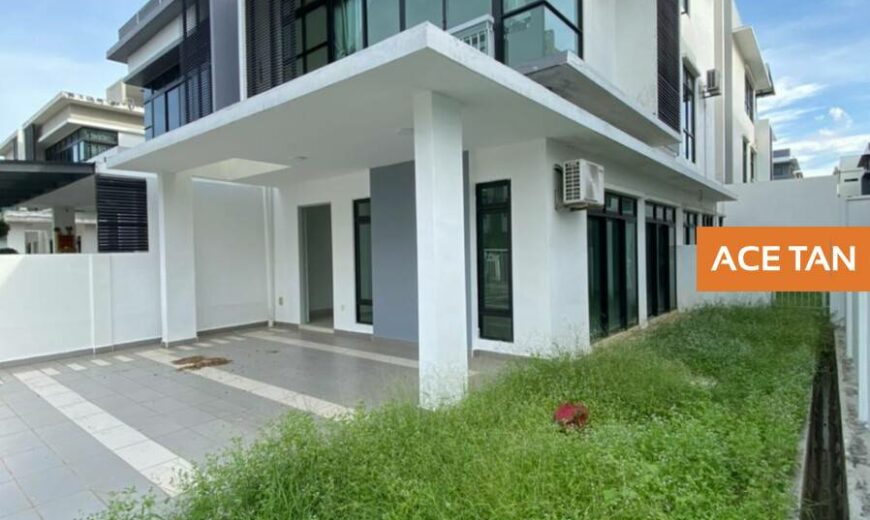 Mutiara Rini – 3 Storey Cluster House – FOR SALE Mutiara Rini – 3 Storey Cluster House – FOR SALE