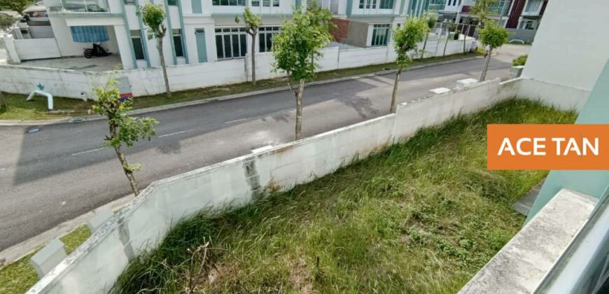 Taman Nusa Duta – 2 Storey Corner Cluster House – FOR SALE